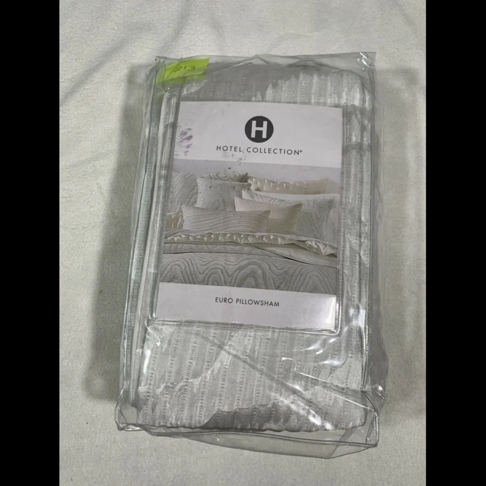 NIB Hotel Collection Moire Quilted (1) Euro European Sham Pillow Case‎